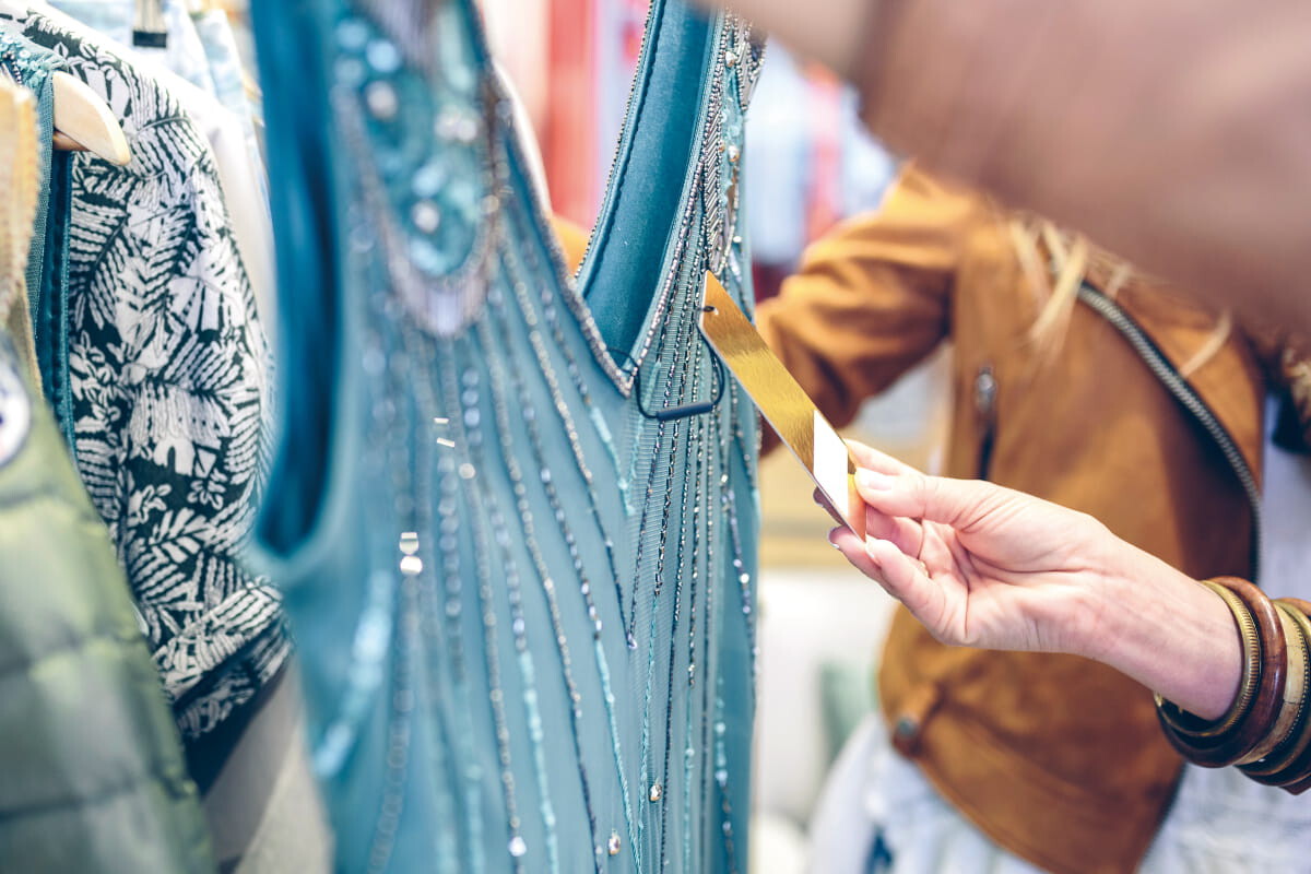 时尚与运动产品标签简介